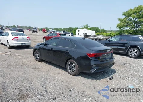 2024 Kia Forte Lxs from USA, damaged, VIN 3KPF24AD2RE719185